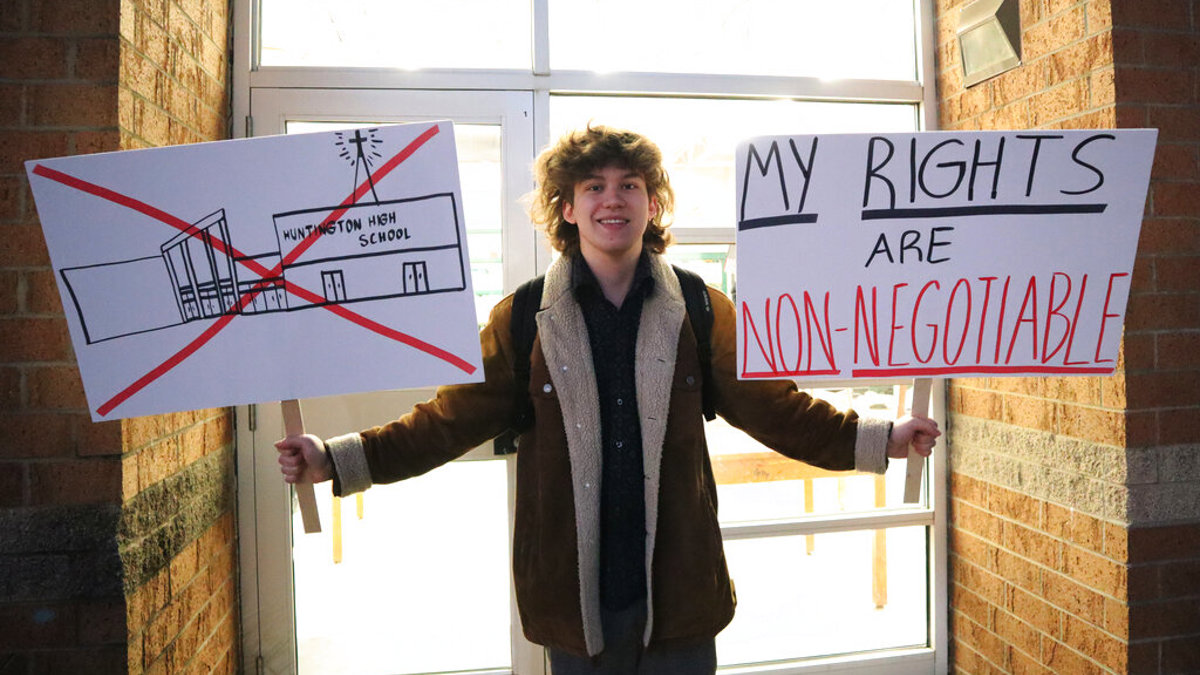 Wisconsin school district under fire for hosting Christian evangelist - Vimarsana News