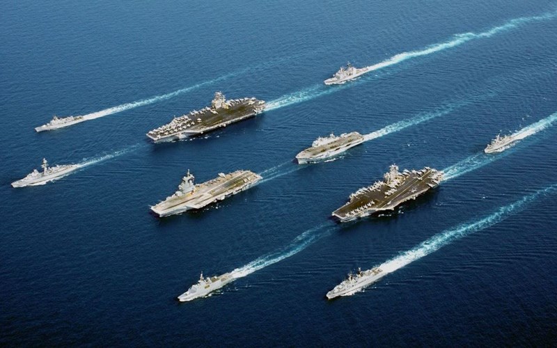 Former navy commander criticizes weak U.S., praises strong Fifth Fleet