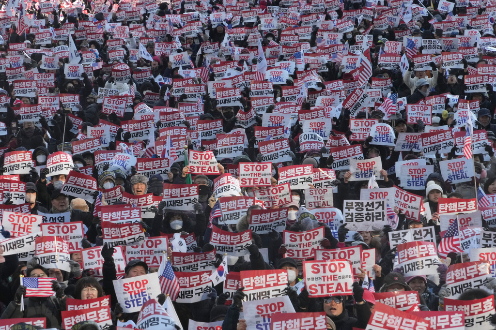 New law takes effect in South Korea that targets 'fake news'