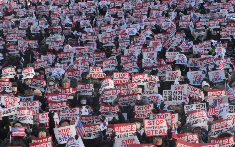 New law takes effect in South Korea that targets 'fake news'