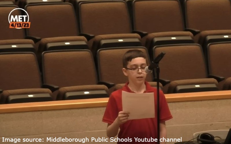 1st Amendment trumps feelings, says 7th grader