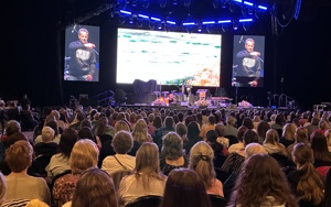 Christians can’t just observe but must engage in culture, Cameron says