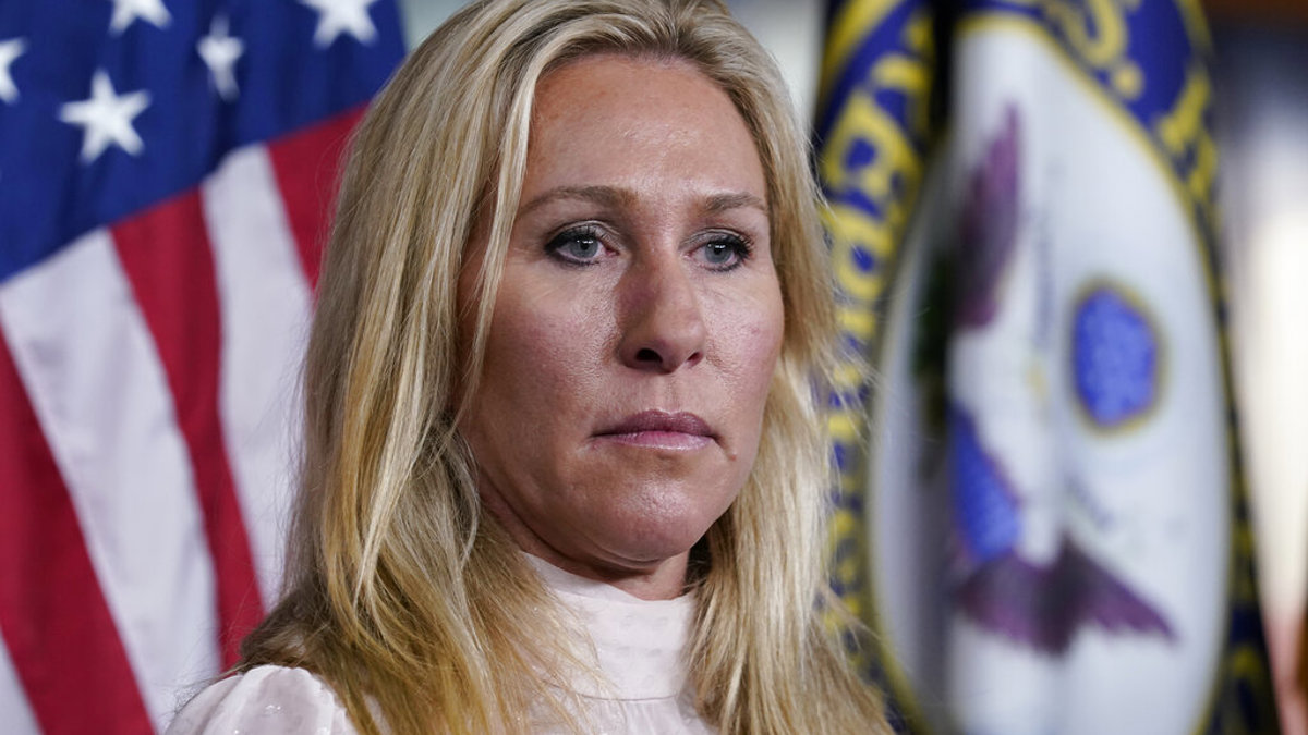 Twitter bans Rep. Greene's personal account for COVID claims - Vimarsana News