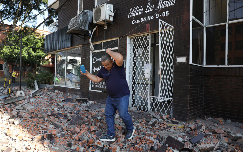 Serious damage reported from 7.4-magnitude earthquake in western Colombia