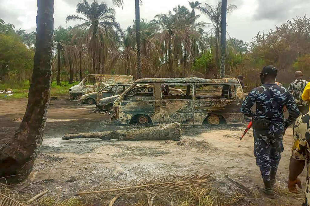 Manhunt on for suspects as 100 die in Nigeria refinery blast