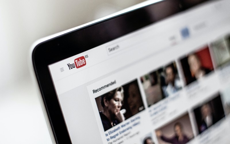 YouTube demonstrates selective censorship over violent video