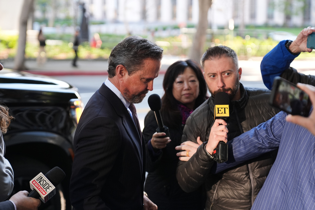 Nick Reiner's arraignment in parents' killing delayed after his attorney asks to be replaced