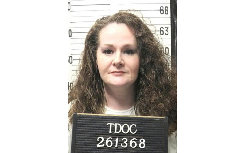 Tennessee halts executions after Christa Gail Pike survives lethal injection attempt