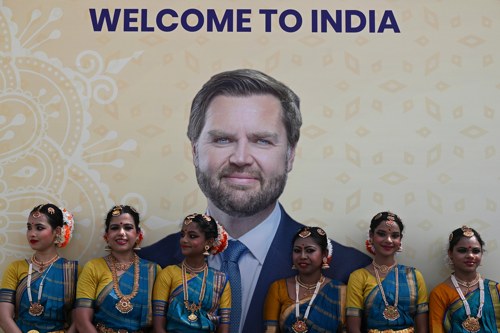 Vance arrives in India for a 4-day visit