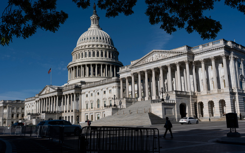 House passes bill to 'ditch the switch' and make daylight saving time permanent