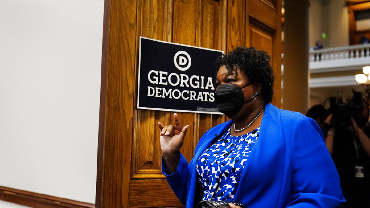 Stacey Abrams reaches millionaire status - Vimarsana News