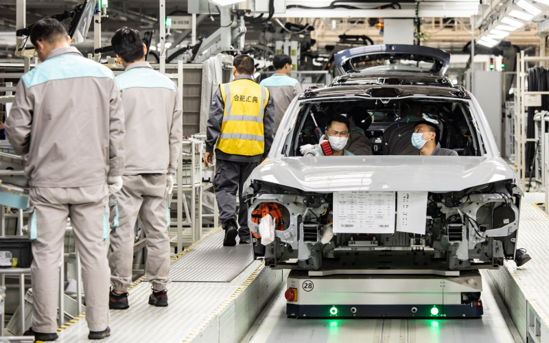 Bipartisan bill in Congress aims to ban China's 'spy packages on wheels'