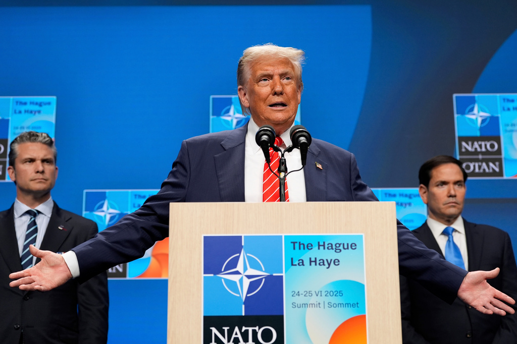 Trump heads to Turkey for start of major NATO summit