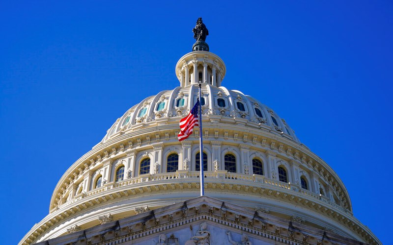 2 pro-amnesty bills perish as Congress heads home