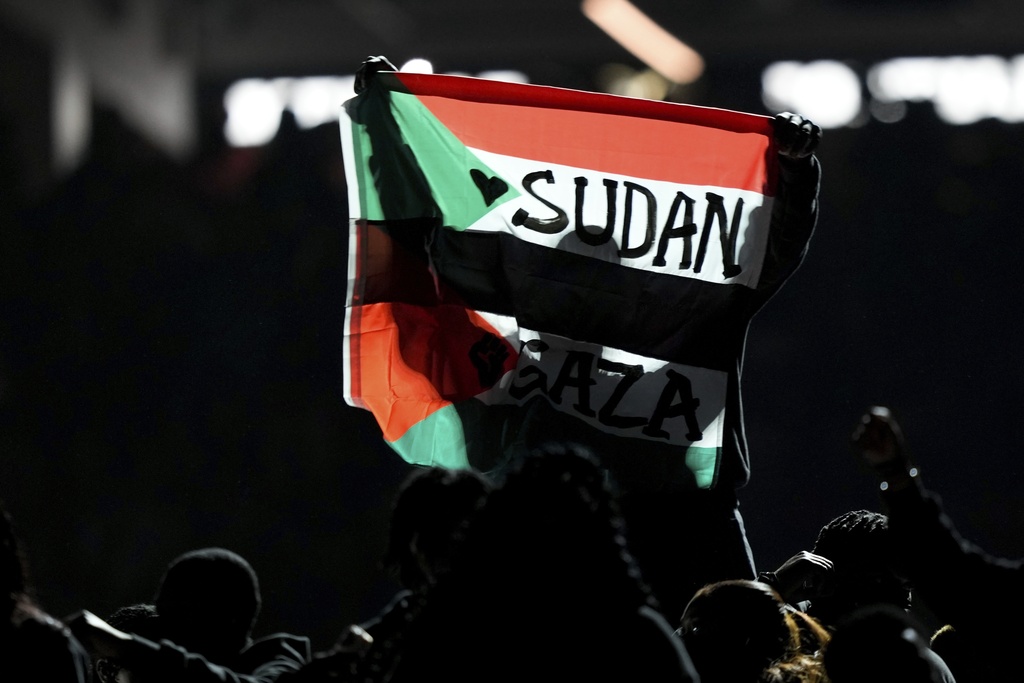 Super Bowl halftime performer detained after unfurling Sudanese-Palestinian flag