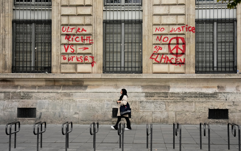 French authorities brace for more riots with 70,000 officers ready for deployment