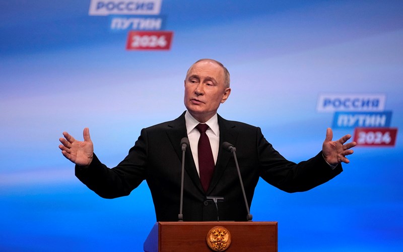 Putin extends rule in preordained Russian election