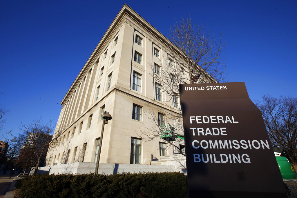 FTC proposes rule that would ban employee noncompete clauses