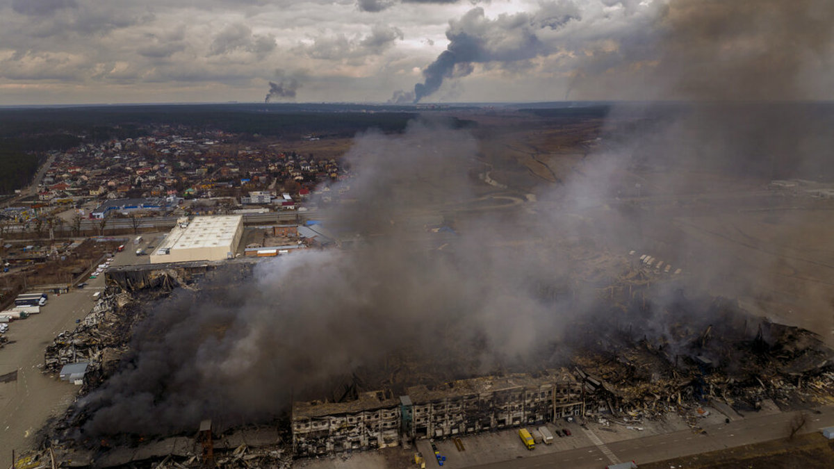 Ukraine says Russia steps up shelling of residential areas - Vimarsana News