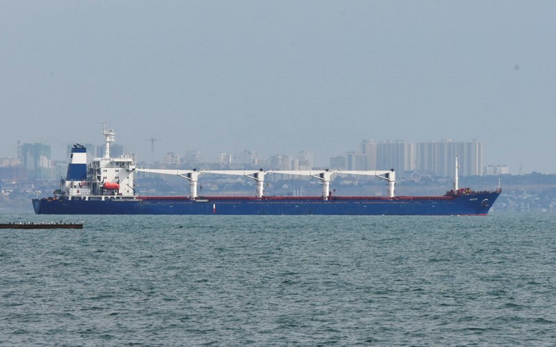 1st ship carrying Ukrainian grain leaves Odesa