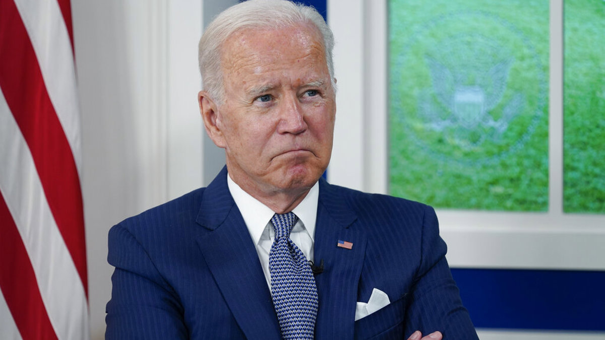 Poll & analyst agree: Biden's mental fitness must be addressed - Vimarsana News