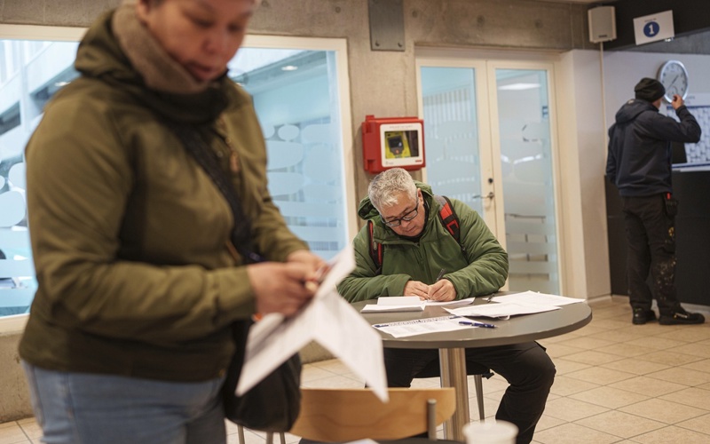 Greenland votes in parliamentary elections as Trump seeks control of the island