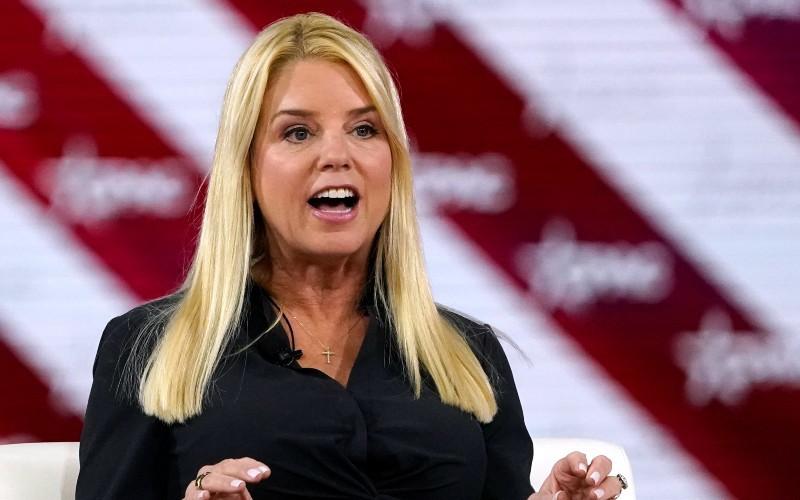 Pam Bondi The ideal nominee for U.S. Attorney General