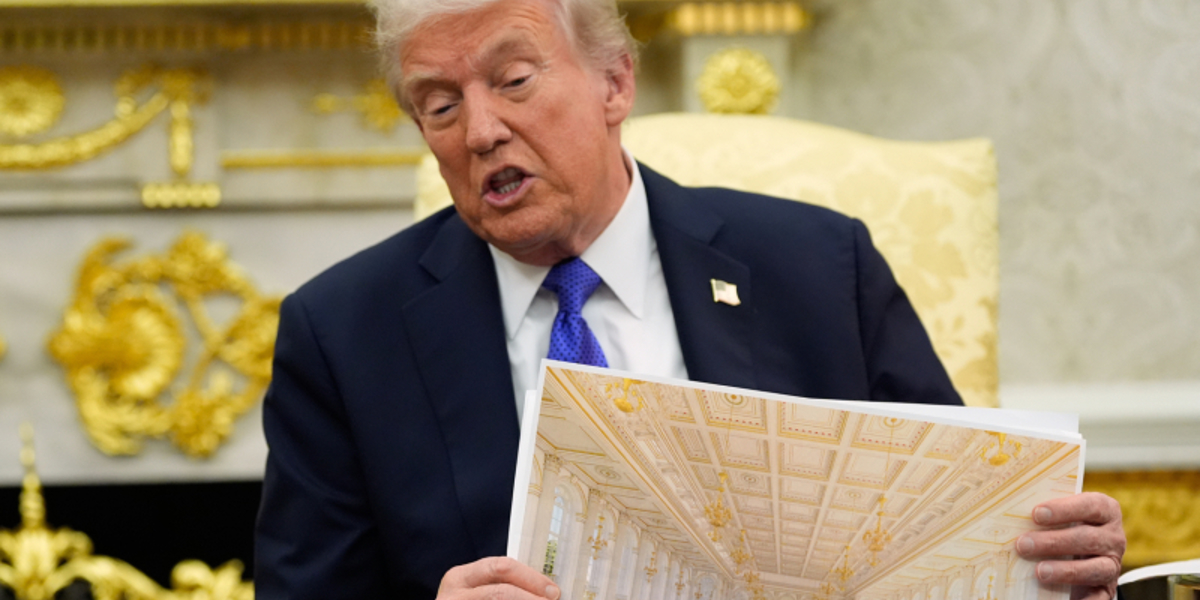 Art critic who sees fascism in a ballroom gushed at Lady Liberty in drag