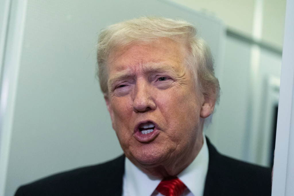 Government shutdown drags on as Trump says he 'won't be extorted' by Democrats