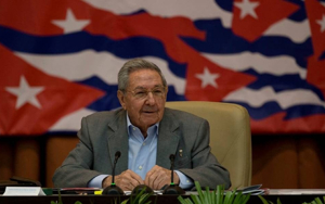 CIA visit, spy flights hint Castro grip on Cuba coming to end