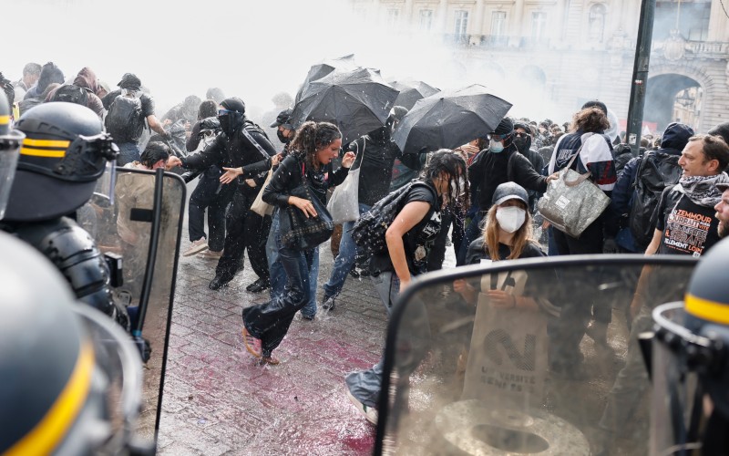 Immigration issues closely linked to France’s student protests