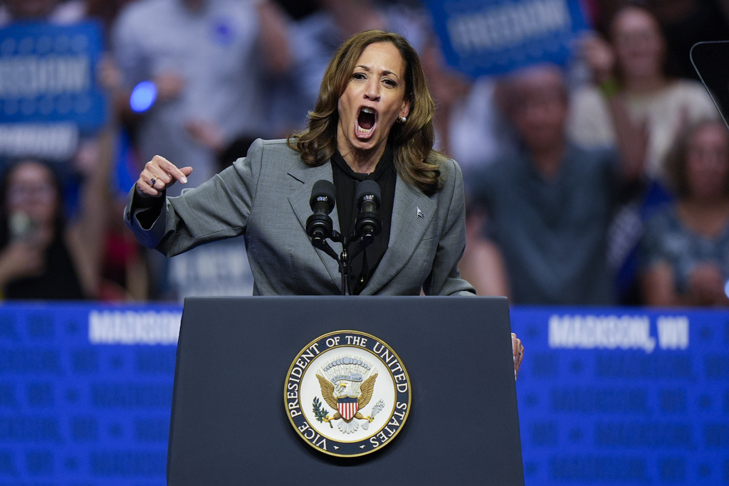 Harris heads to the US-Mexico border to face down criticism of her record