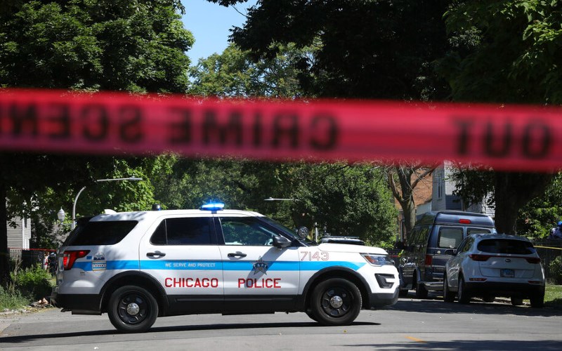 Chicago police, reeling from slain officer, get punched in the gut