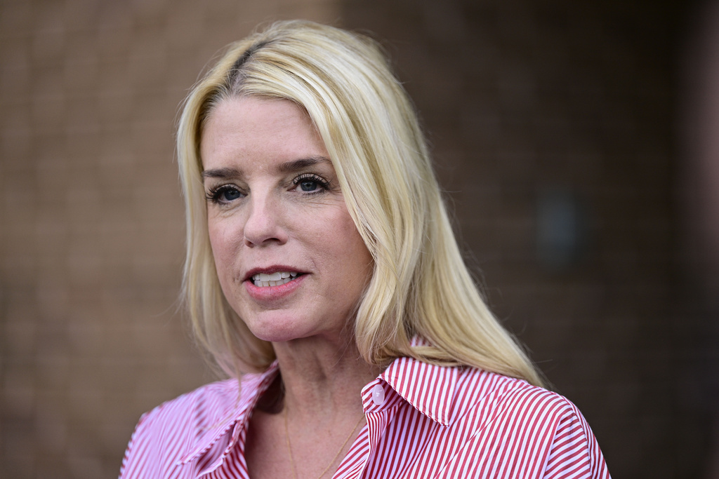 Trump chooses Pam Bondi for attorney general pick after Matt Gaetz withdraws