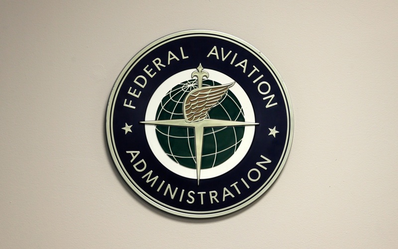 FAA closes airspace around El Paso, Texas, for 10 days, grounding all flights