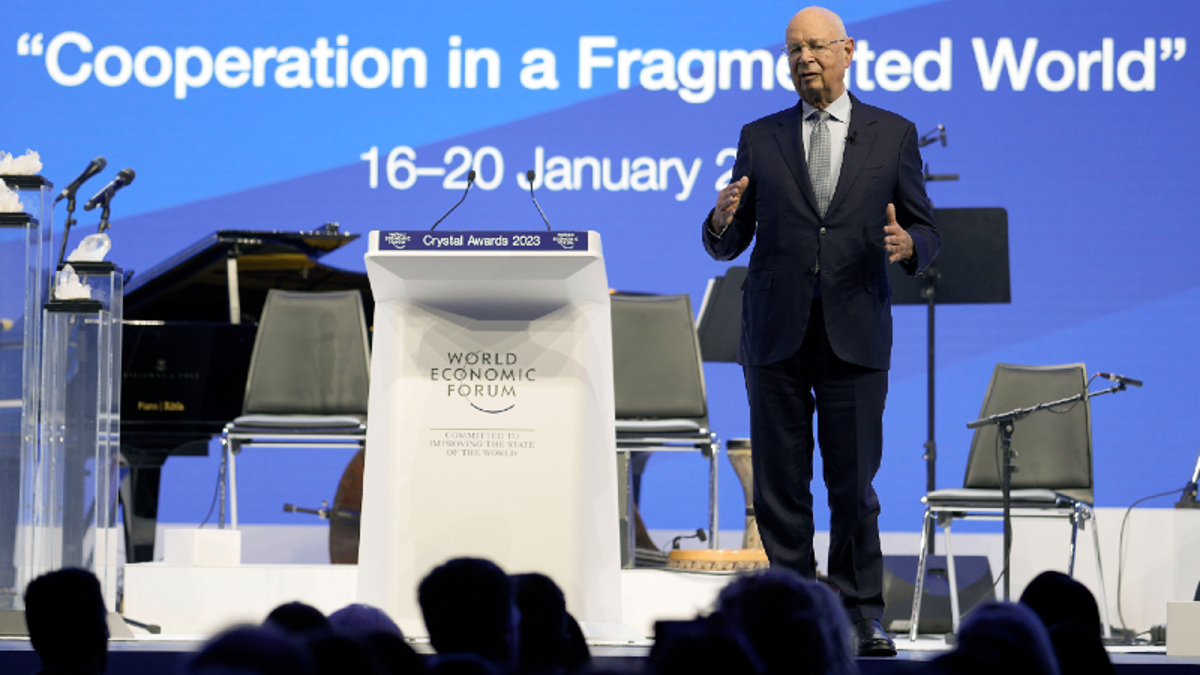 Musk mocking, Twitter documenting 'select group' at Davos - Vimarsana News