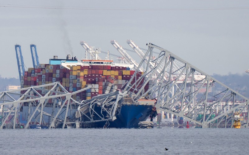 Cargo ship lost power and issued mayday before hitting Baltimore's bridge