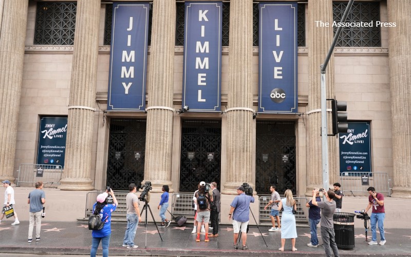 Modern late-night hosts, Kimmel the latest canned, could learn from Johnny Carson