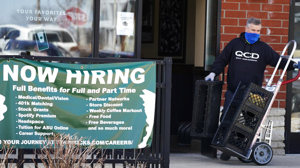 More Americans apply for jobless benefits - Vimarsana News