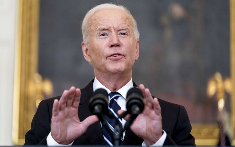 From 'garbage' to 'comfortable' … Is Joe aware what his DOJ is doing?