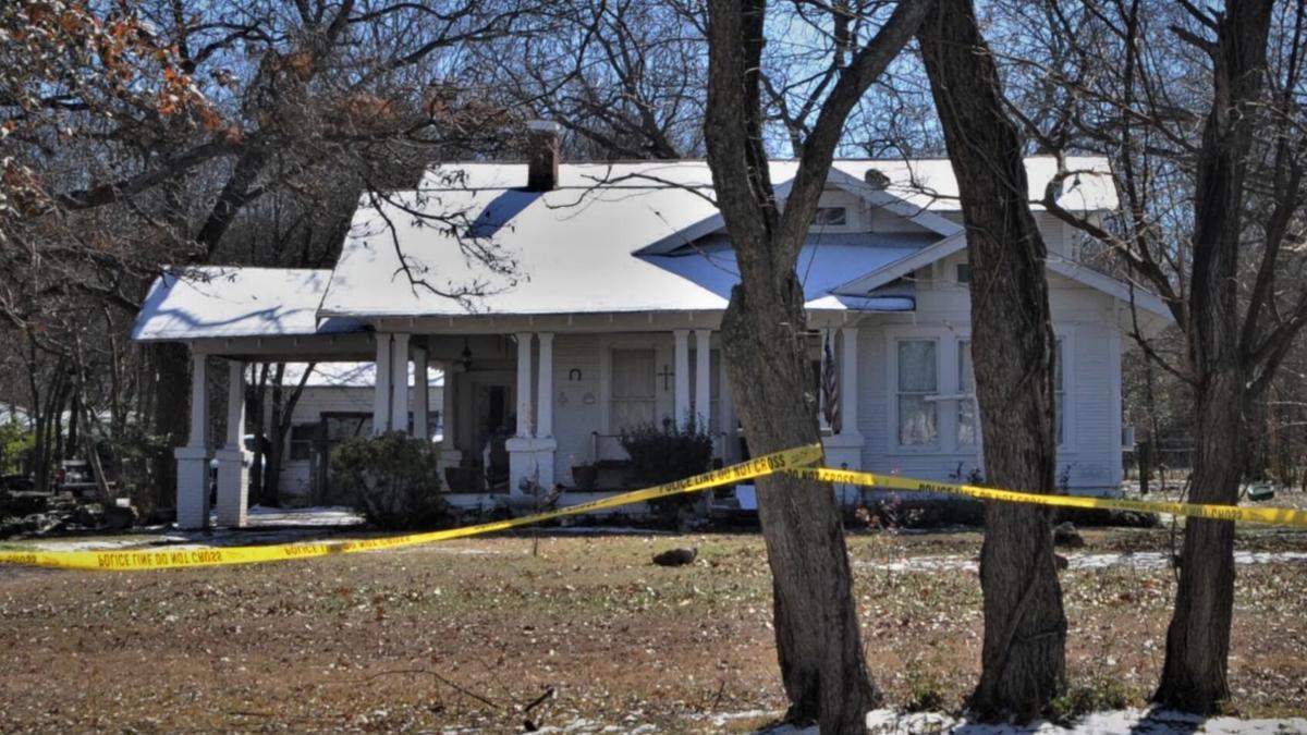 Police: Gunman killed 4, then himself in Texas - Vimarsana News