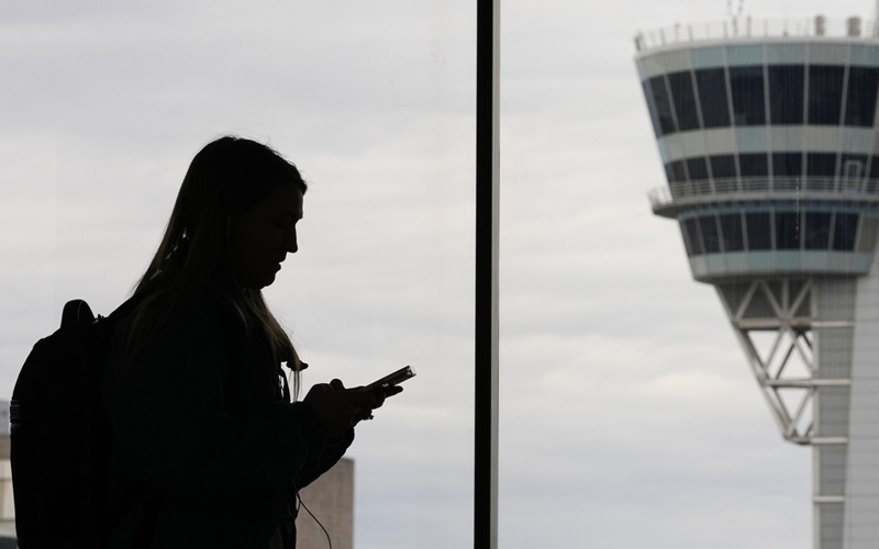 Northeast airport operations resume after disruptions caused by cut cable