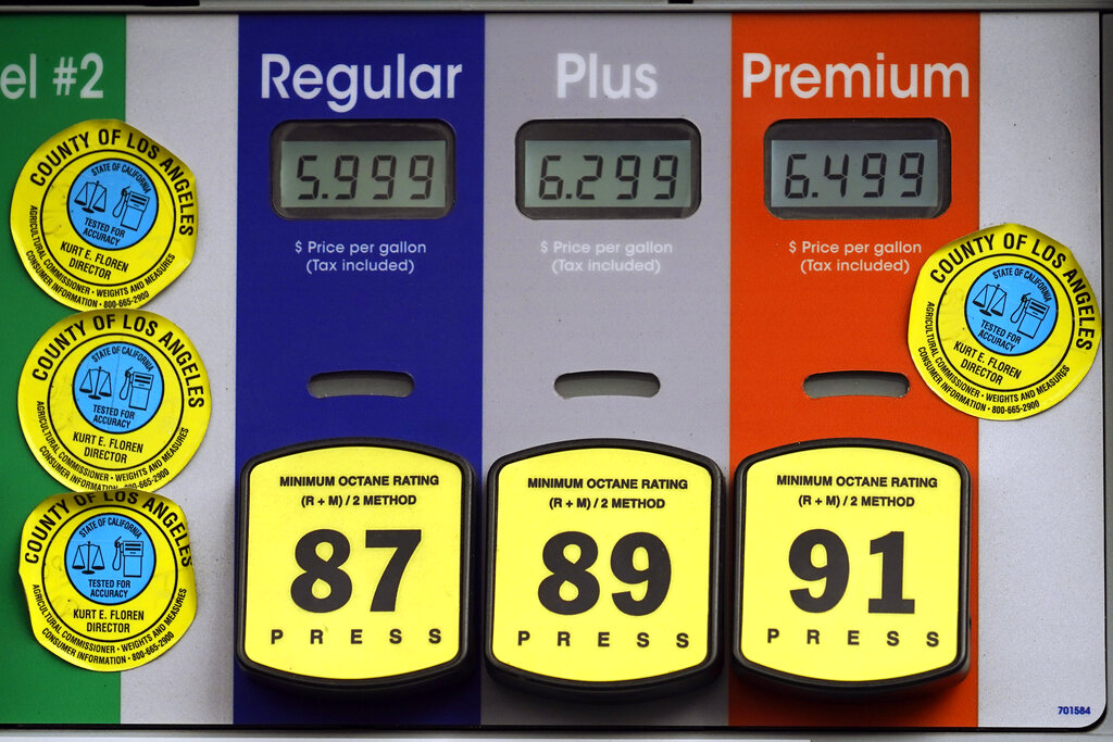 Rising gas prices fuel further inflation worries