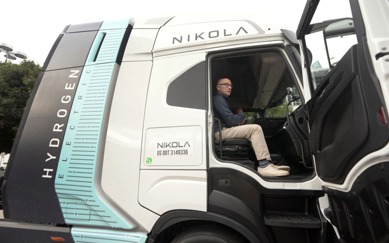 Troubled electric vehicle maker Nikola files for bankruptcy protection