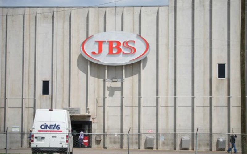 3,800 workers are on strike at one of the largest meatpacking plants in the US