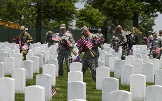 Memorial Day soldiers Arlington