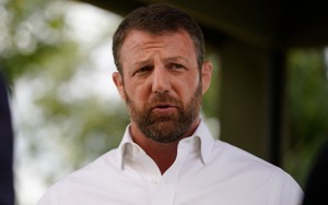  Selecting a senator as new DHS chief could be a strategic choice