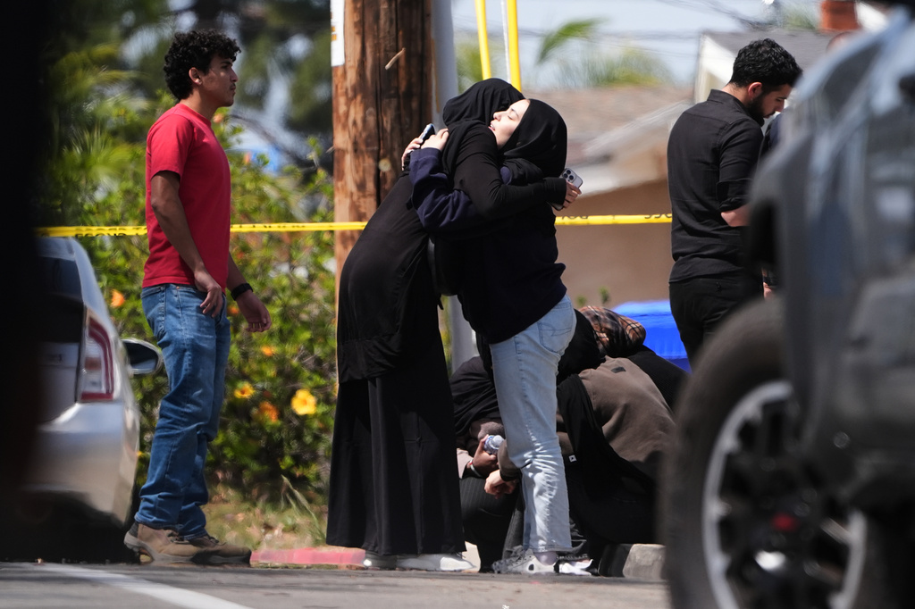 Teenage gunmen open fire on San Diego mosque, killing 3 men and then themselves