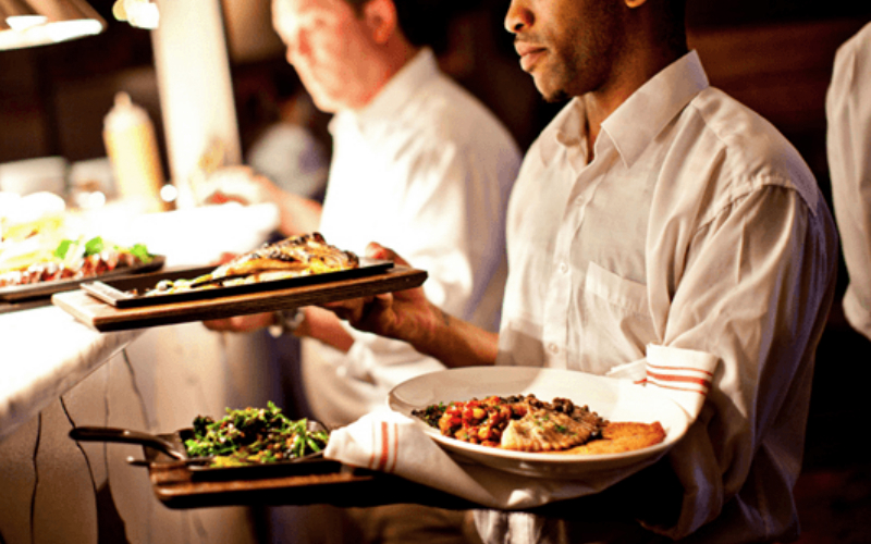 2 states set to decide if minimum wage should be lower for workers who