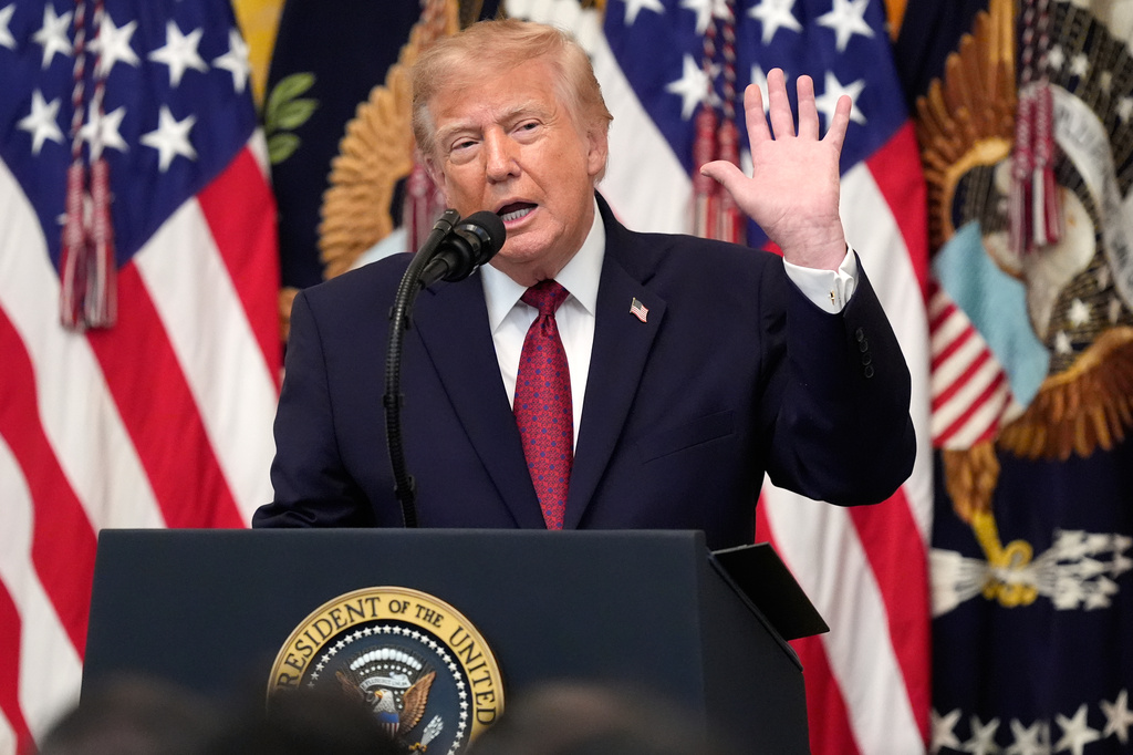 Trump and Vance hit the campaign trail